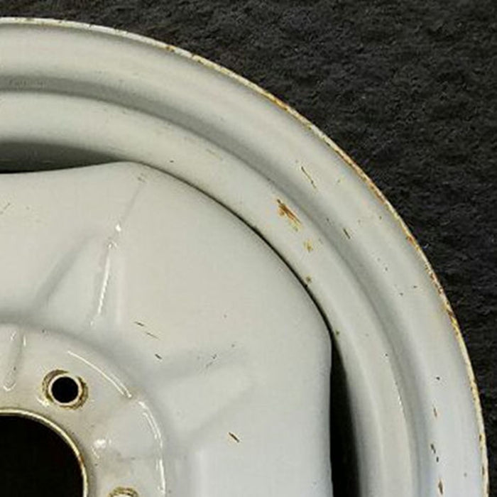 17" EXPEDITION 00 14mm lug , 17x7.5, steel, , 4 slots Original OEM Wheel Rim - Close-Up Detail