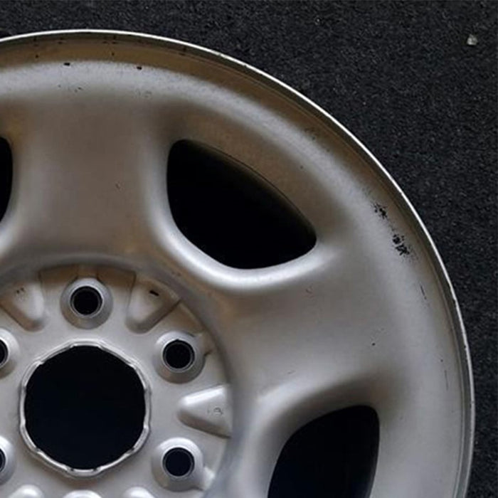 16" ASTRO 03-05 16x6.5 Original OEM Wheel Rim - Close-Up Detail