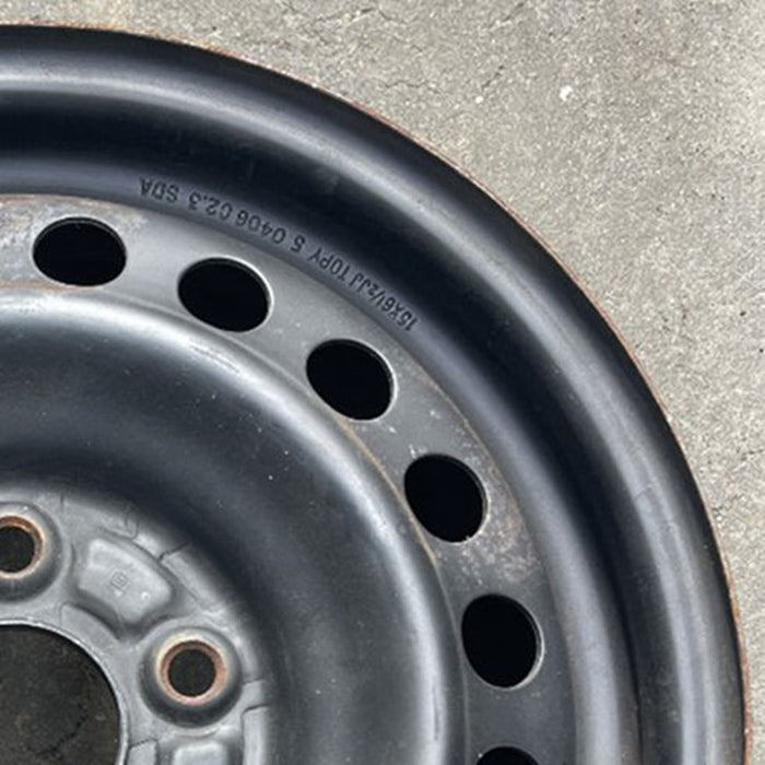 15" ACCORD 03-04 , 15x6.5, steel Original OEM Wheel Rim - Close-Up Detail