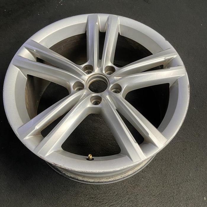 18" PASSAT 12-15 18x8 , 5 double spoke Original OEM Wheel Rim - View 7