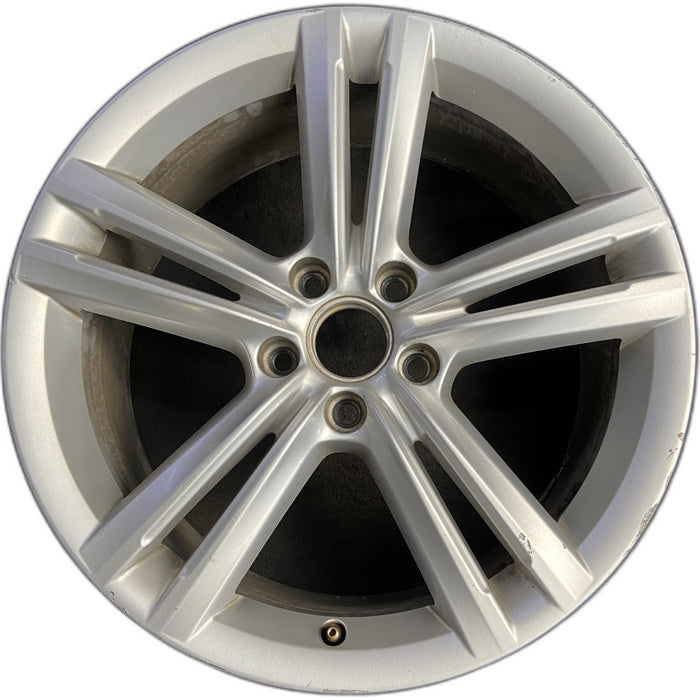 18" PASSAT 12-15 18x8 , 5 double spoke Original OEM Wheel Rim - Front View