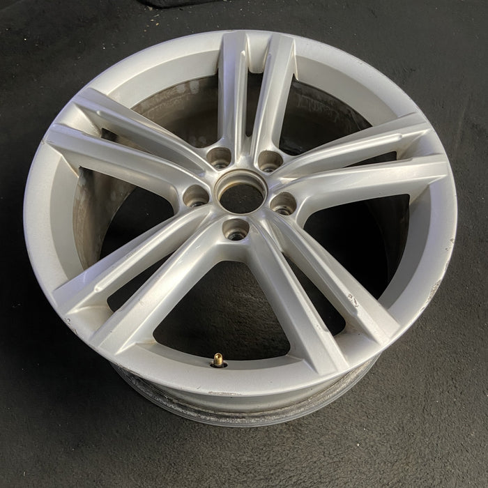 18" PASSAT 12-15 18x8 , 5 double spoke Original OEM Wheel Rim - View 7