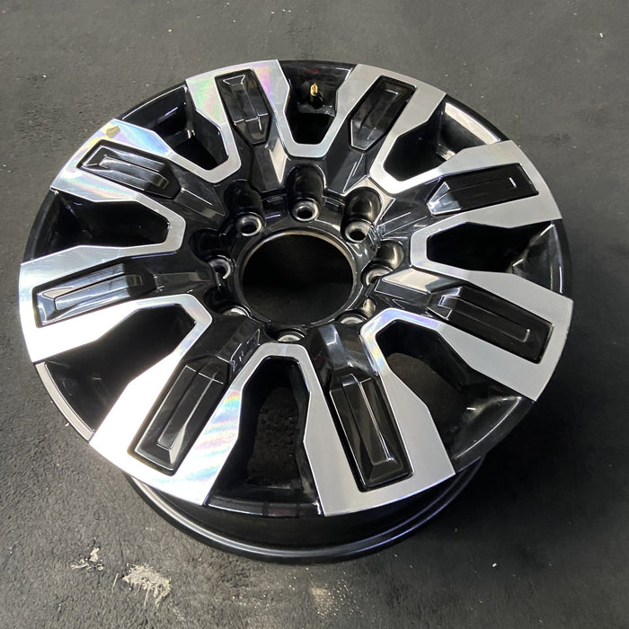 20" SIERRA 2500 PICKUP 24 20x8.5, 8 spoke, raised spoke , black inserts - View 8