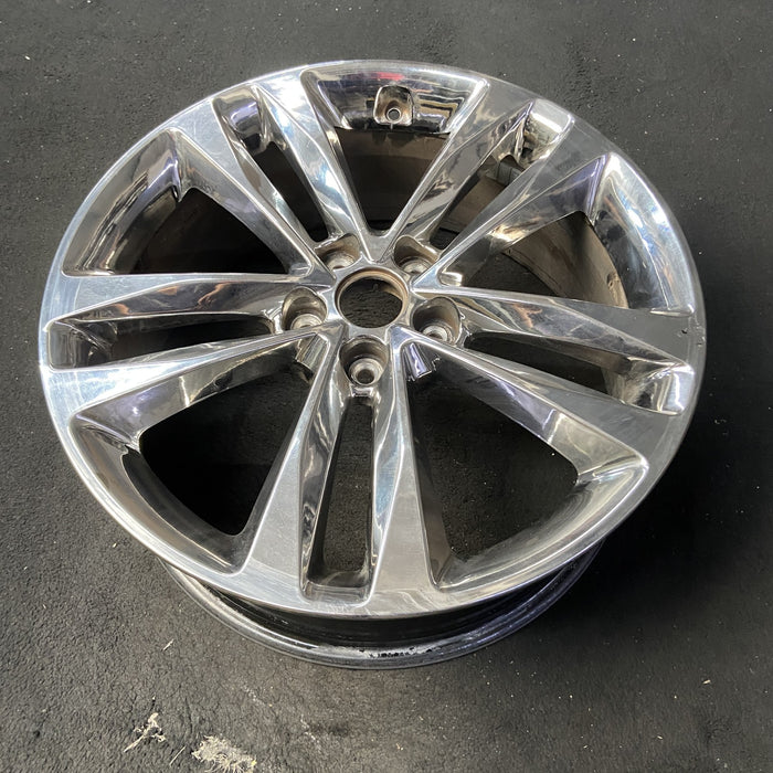 19" SORENTO 14-15 19x7.5 , chrome finish, V shape large opening, w/o Original - View 8