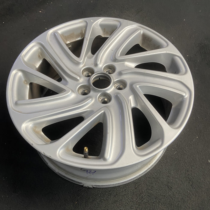 18" CORSAIR 20-25 18x7.5, 10 spoke Original OEM Wheel Rim - View 7
