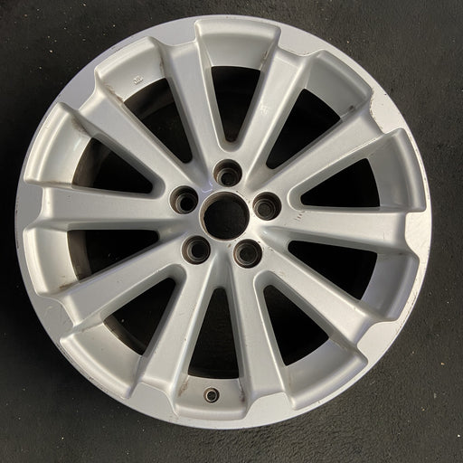 19" VENZA 09-12 19x7.5 Original OEM Wheel Rim - Additional View