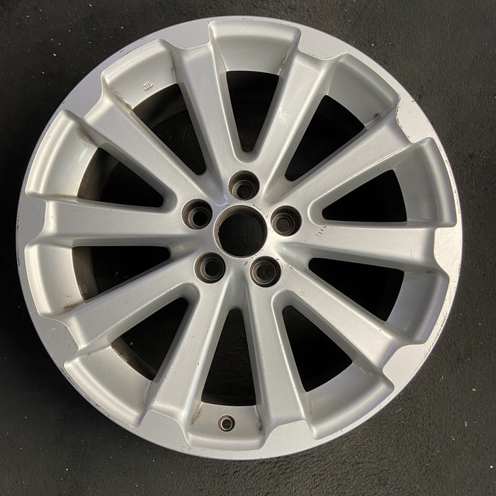 19" VENZA 09-12 19x7.5 Original OEM Wheel Rim - Additional View