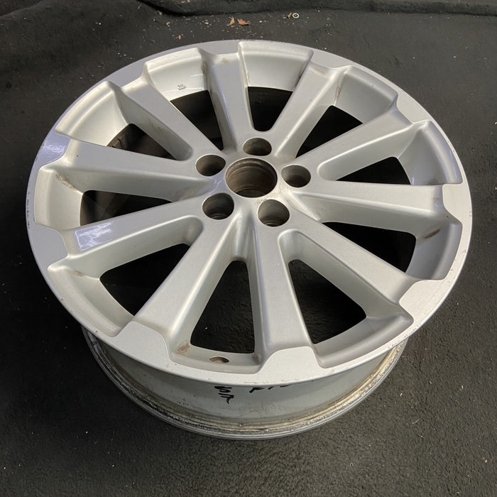 19" VENZA 09-12 19x7.5 Original OEM Wheel Rim - View 7