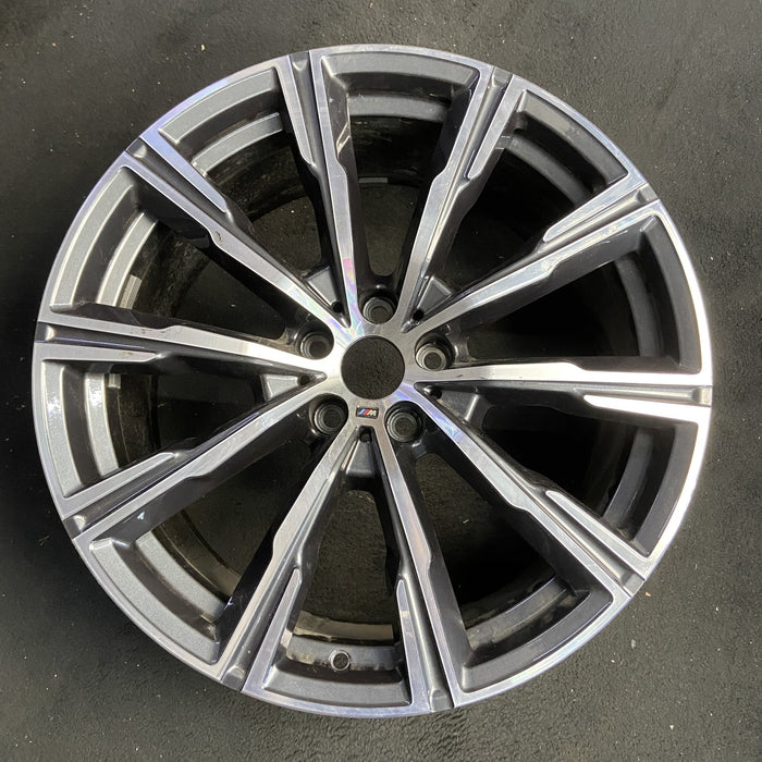 20" BMW X5 19-25 20x9, 10 spoke Original OEM Wheel Rim - Additional View