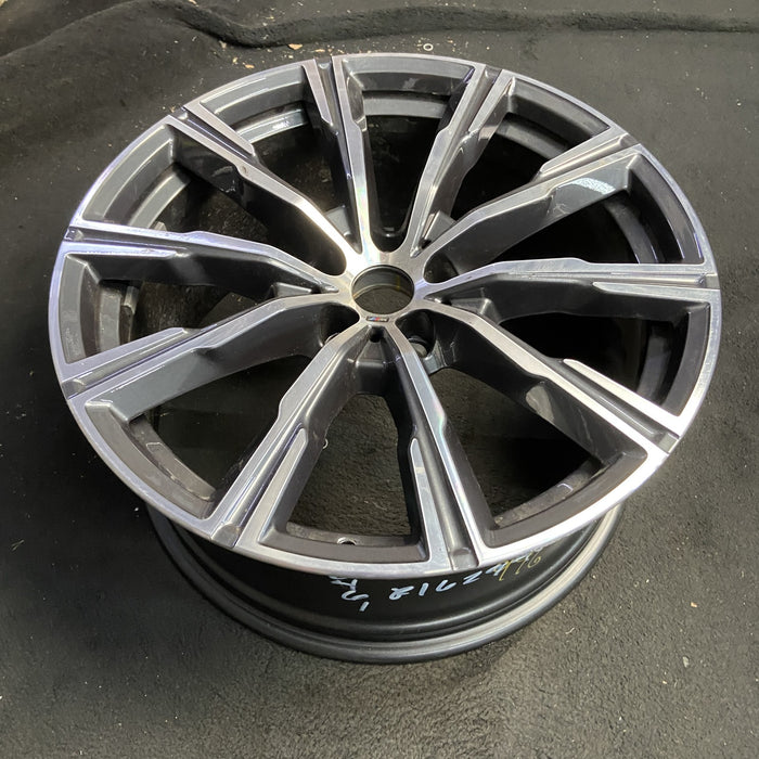 20" BMW X5 19-25 20x9, 10 spoke Original OEM Wheel Rim - View 7