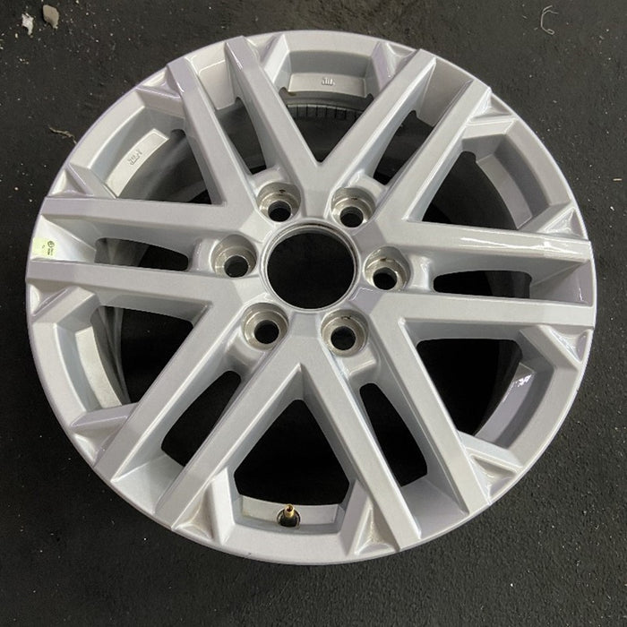 18" SEQUOIA 23-24 18x7.5, 6 double spoke, silver Original OEM Wheel Rim - View 7