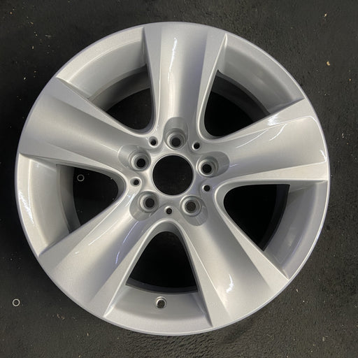 17" BMW 528i 11-16 17x8 , 5 spoke Original OEM Wheel Rim - Additional View