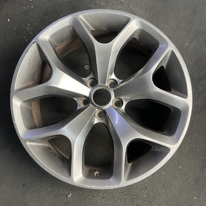 20" CHALLENGER 15-17 20x8 , 5 Y spoke, polished with silver pockets Original - Additional View