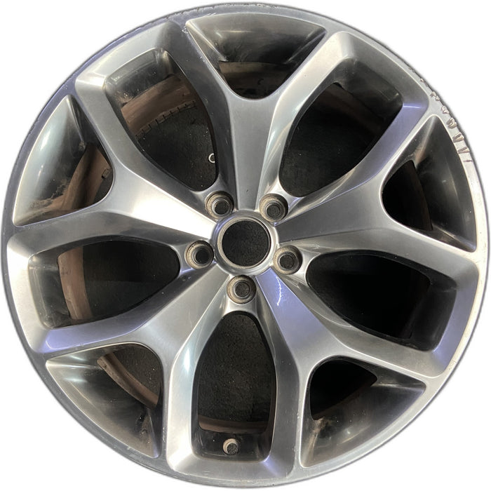 20" CHALLENGER 15-17 20x8 , 5 Y spoke, polished with silver pockets Original - Front View