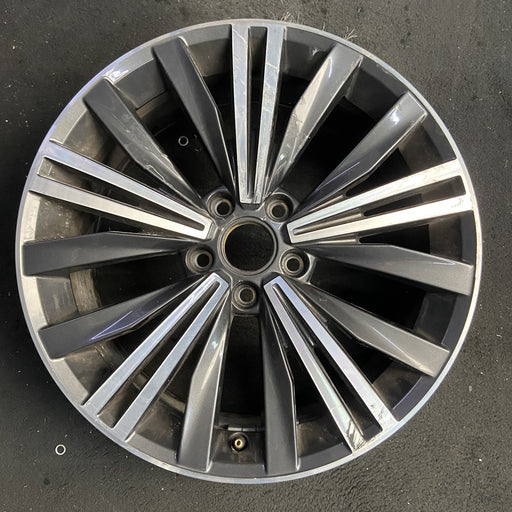 18" TIGUAN 18 18x7 , Original OEM Wheel Rim - Additional View