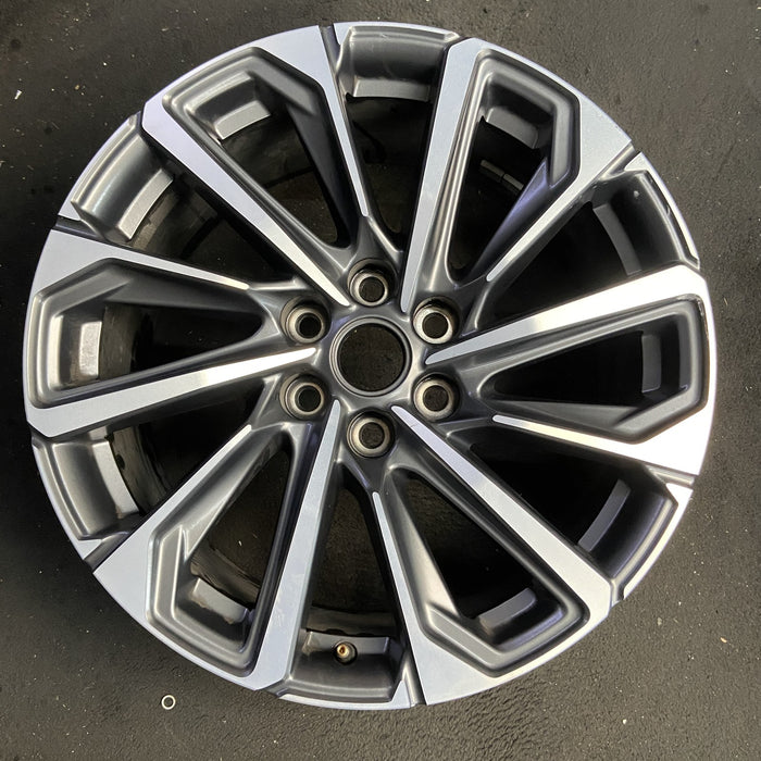 20" LYRIQ 24-25 20x9, w/o inserts; Original OEM Wheel Rim - Additional View