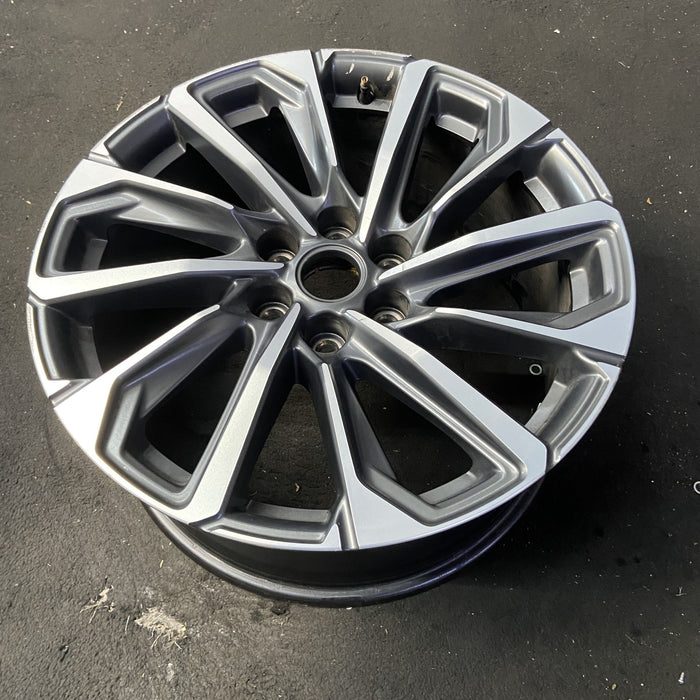 20" LYRIQ 24-25 20x9, w/o inserts; Original OEM Wheel Rim - View 8