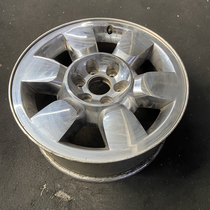 20" SIERRA 1500 PICKUP 09-11 20x8.5, 6 spoke, chrome, flat faced spoke, w/encirc - View 8