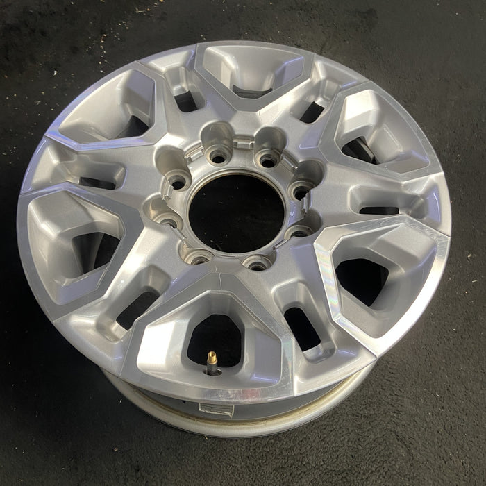 18" SILVERADO 2500 PICKUP 20 18x8, aluminum Original OEM Wheel Rim - View 7