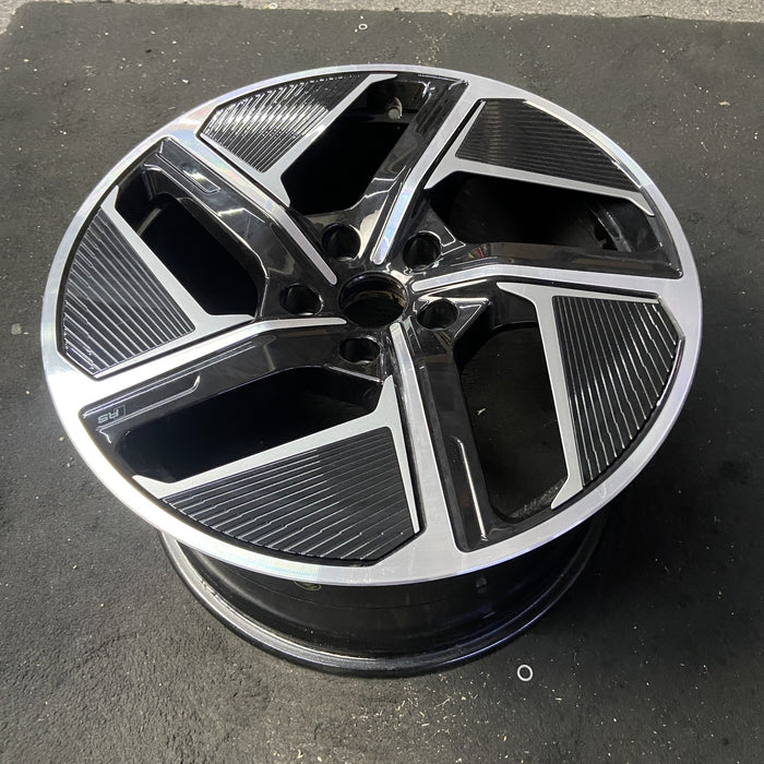 20" RS E-TRON GT 22-25 20x11 Original OEM Wheel Rim - View 8
