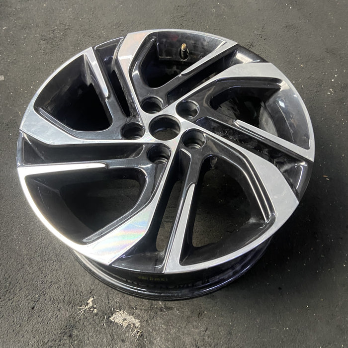 17" BOLT 22 17x6.5, machined black Original OEM Wheel Rim - View 8