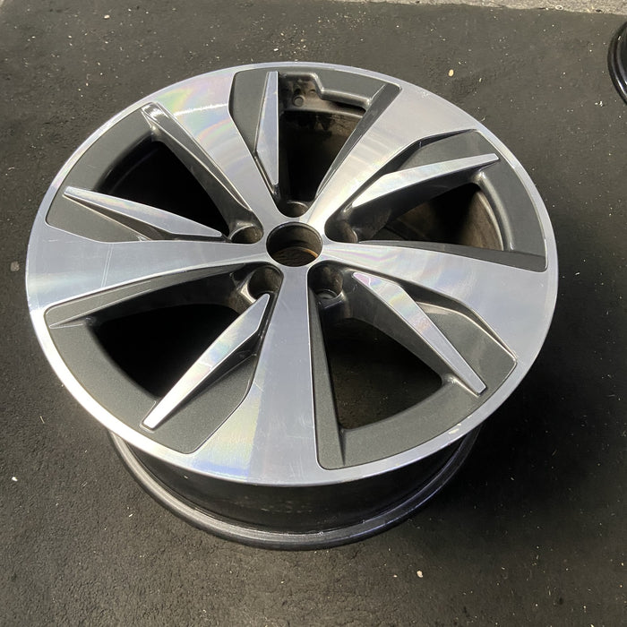 20" Q8 E-TRON 24 20x9, Original OEM Wheel Rim - View 8