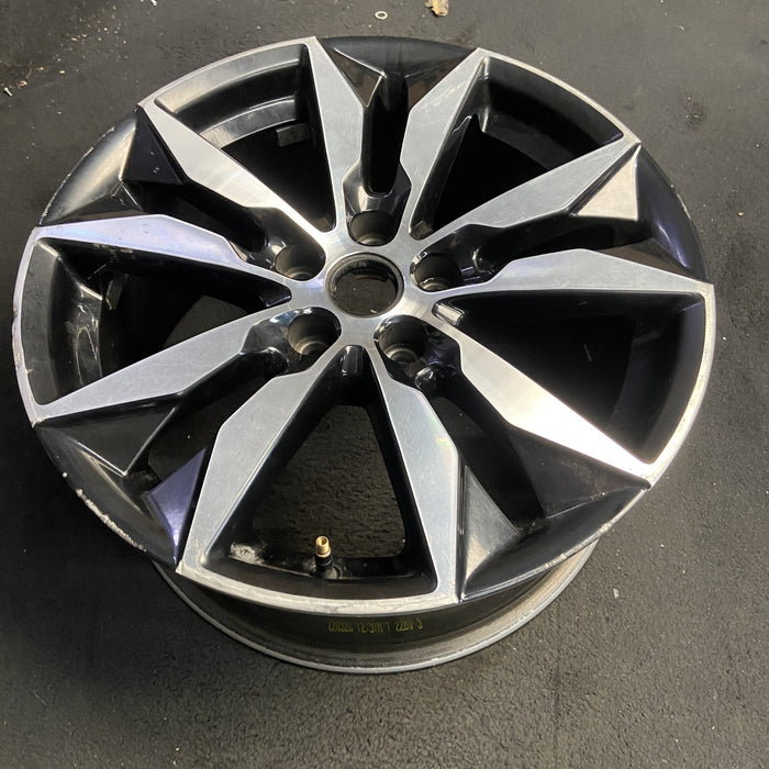 18" MALIBU 16 VIN Z , aluminum, 18x8.5, machined Original OEM Wheel Rim - View 7