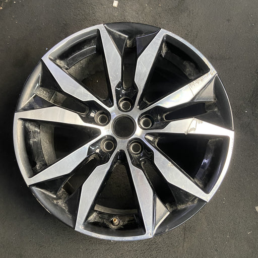 18" MALIBU 16 VIN Z , aluminum, 18x8.5, machined Original OEM Wheel Rim - Additional View