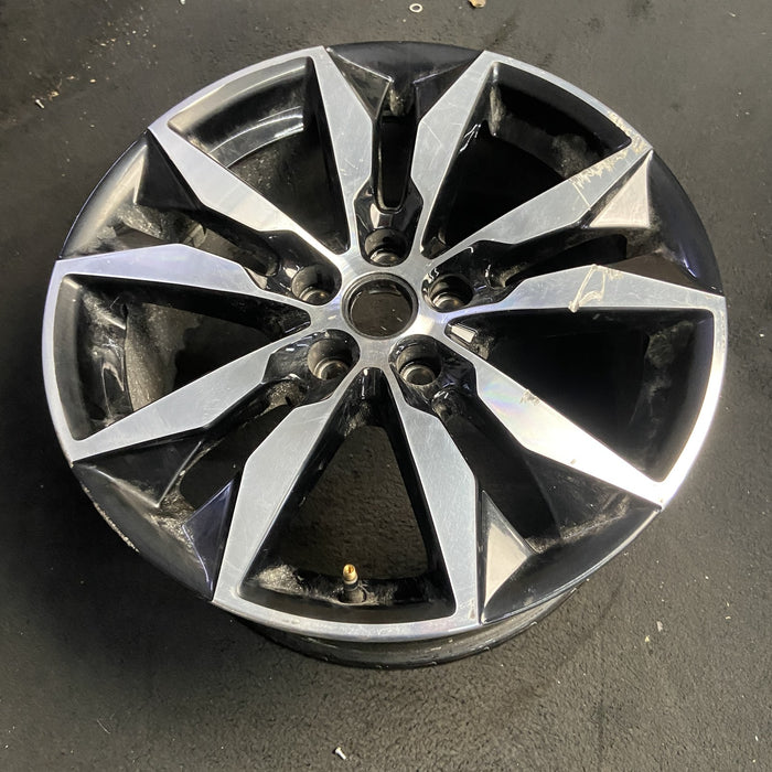 18" MALIBU 16 VIN Z , aluminum, 18x8.5, machined Original OEM Wheel Rim - View 7