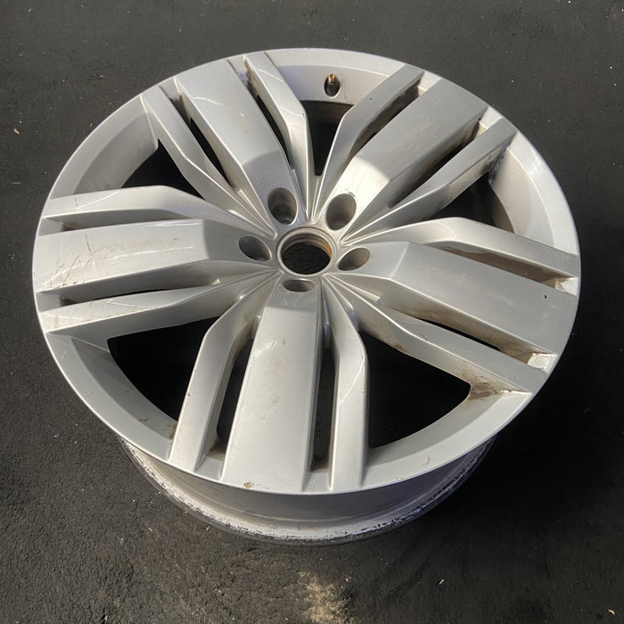 20" ATLAS 18-20 20x8 , , triple spoke, silver Original OEM Wheel Rim - View 8