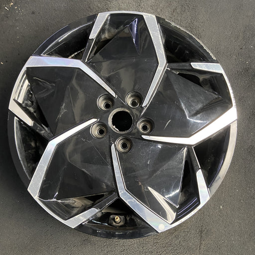 19" IONIQ 5 22-24 19x7.5 Original OEM Wheel Rim - Additional View