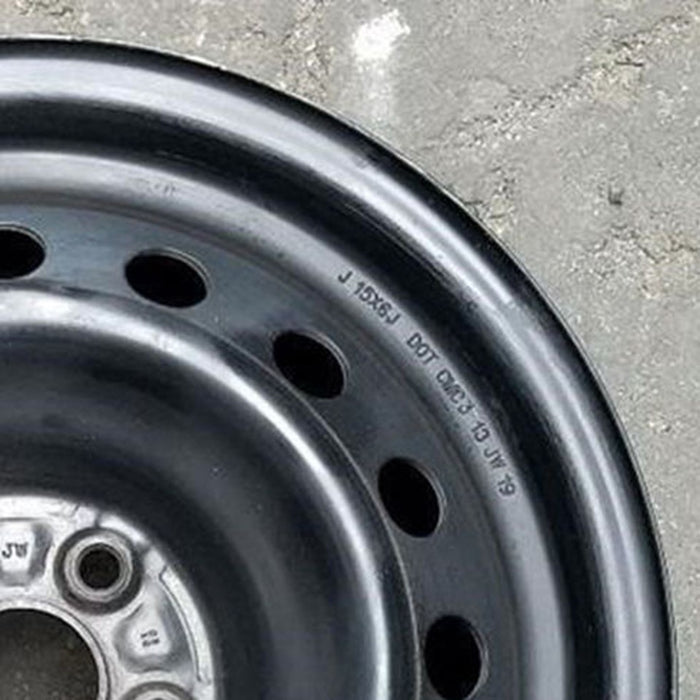 15" COROLLA 09-16 15x6 Original OEM Wheel Rim - Close-Up Detail