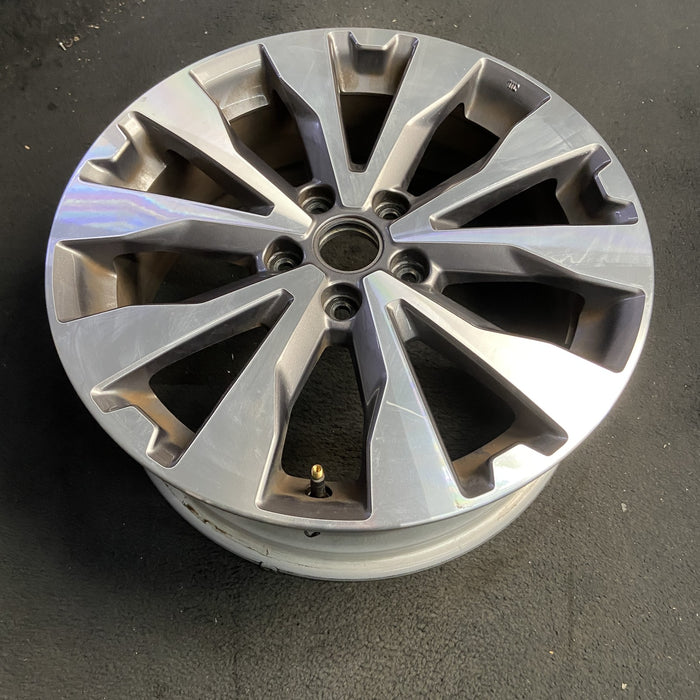 18" LEGACY 17 18x7 , gray inlay Original OEM Wheel Rim - View 7
