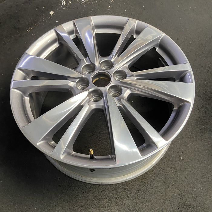 20" XT5 20-25 20x8, 6 split spoke Original OEM Wheel Rim - View 7