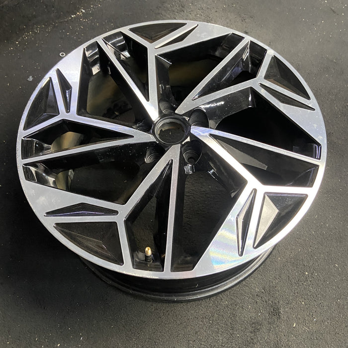 20" IONIQ 6 23-25 20x8.5 Original OEM Wheel Rim - View 7