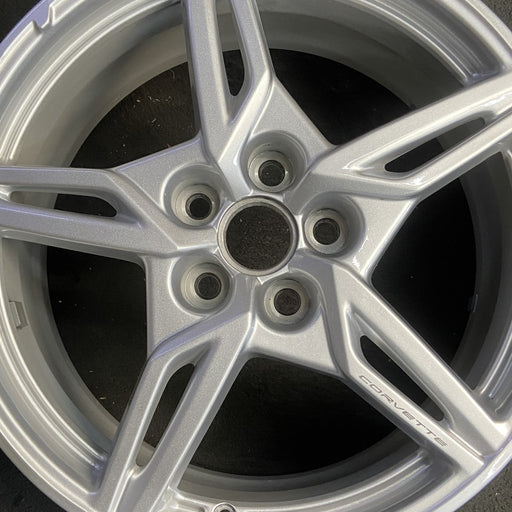 19" CORVETTE 20-22 front, , 5 spoke, gloss silver Original OEM Wheel Rim - Angle View
