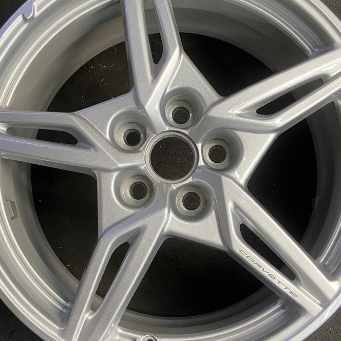 19" CORVETTE 20-22 front, , 5 spoke, gloss silver Original OEM Wheel Rim - Angle View