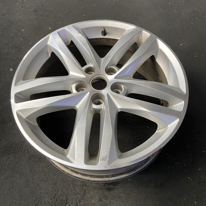 19" EQUINOX 18-19 19x7.5, 10 spoke Original OEM Wheel Rim - View 8