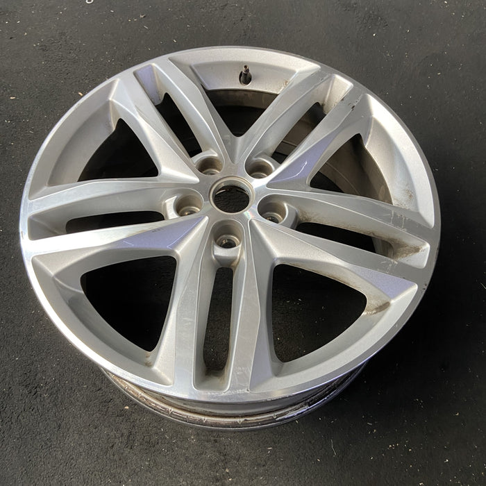 19" EQUINOX 18-19 19x7.5, 10 spoke Original OEM Wheel Rim - View 8