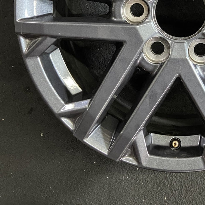 18" SEQUOIA 23-24 18x7.5, 6 double spoke, silver Original OEM Wheel Rim - Additional View