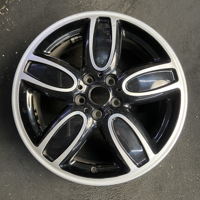 18" MINI COOPER 16-19 18x7, U spoke, solid spoke Original OEM Wheel Rim - Additional View