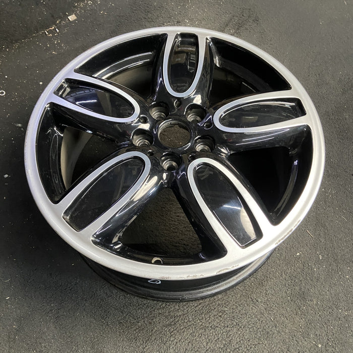 18" MINI COOPER 16-19 18x7, U spoke, solid spoke Original OEM Wheel Rim - View 7