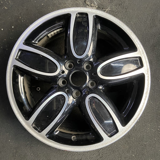 18" MINI COOPER 16-19 18x7, U spoke, solid spoke Original OEM Wheel Rim - Additional View