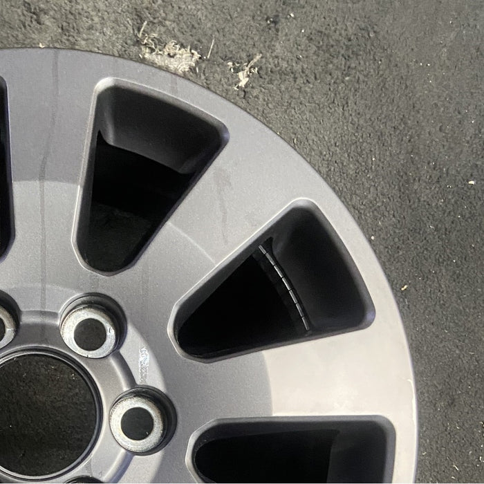 18" LAND CRUISER 25 18x7.5 Original OEM Wheel Rim - Close-Up Detail