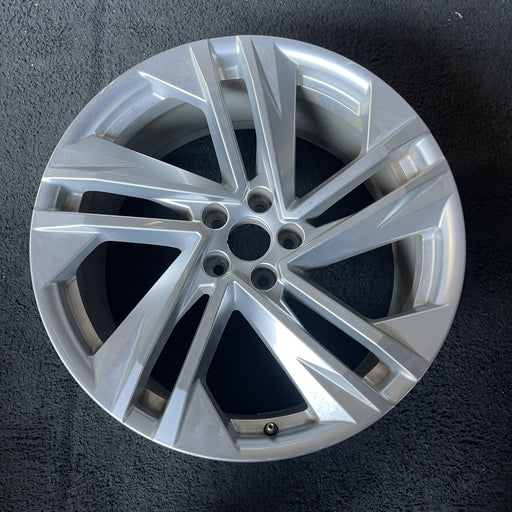20" AUDI Q7 20-22 20x9 , Original OEM Wheel Rim - Additional View