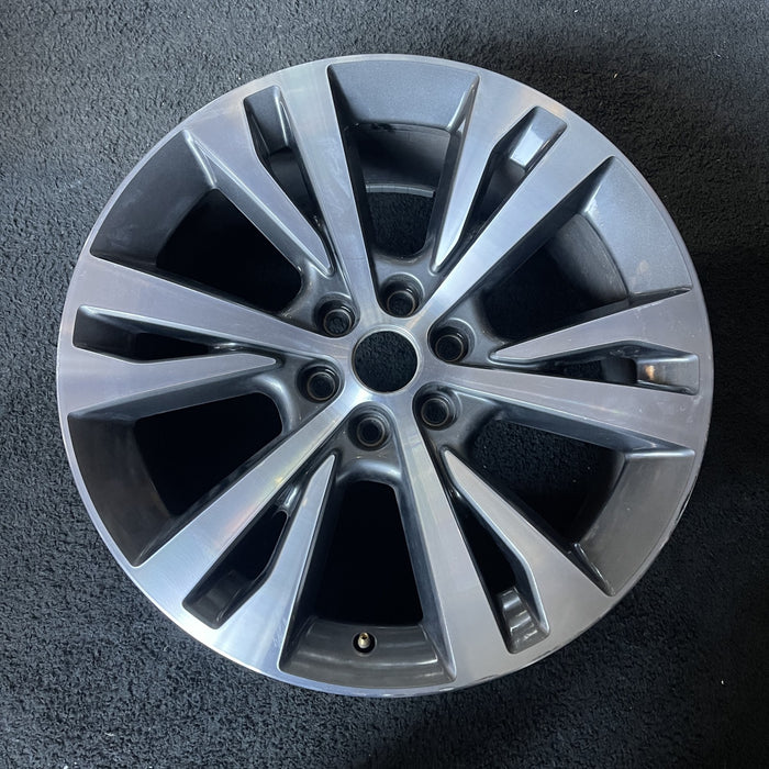 22" EXPEDITION 20-21 22x9.5 , 12 spoke Original OEM Wheel Rim - Additional View