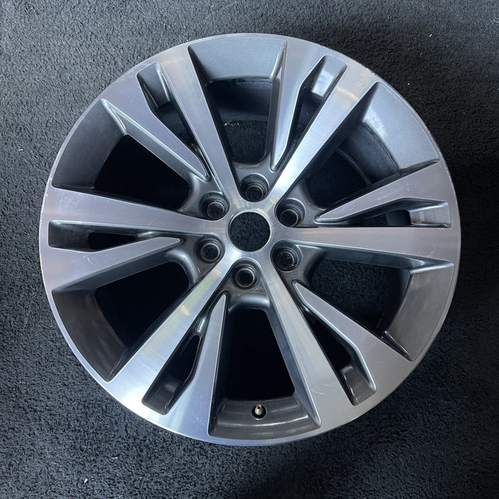 22" EXPEDITION 20-21 22x9.5 , 12 spoke Original OEM Wheel Rim - Additional View
