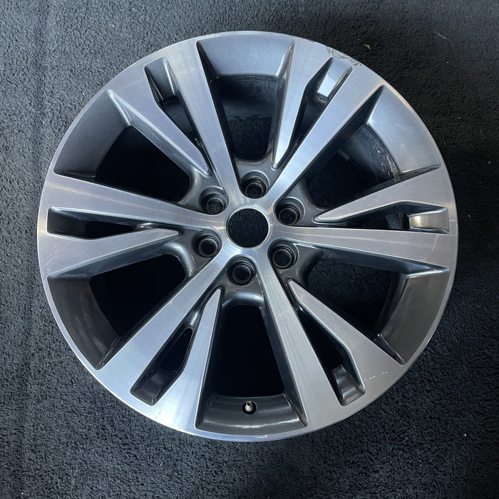 22" EXPEDITION 20-21 22x9.5 , 12 spoke Original OEM Wheel Rim - Additional View