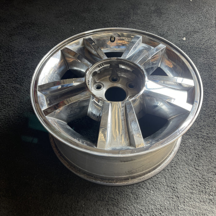 20" AVALANCHE 1500 09-10 20x8.5, 5 spoke, covered lug nuts, grooved spoke - View 8