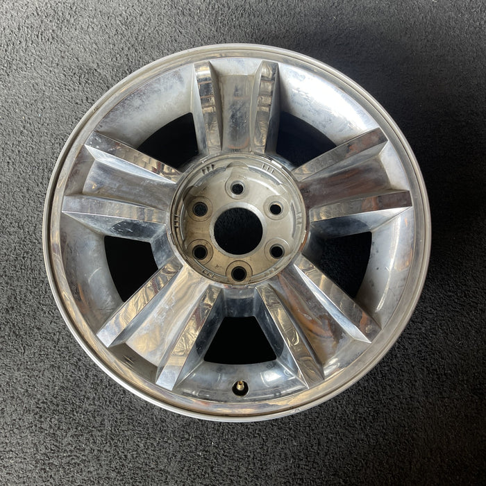 20" AVALANCHE 1500 09-10 20x8.5, 5 spoke, covered lug nuts, grooved spoke - Additional View